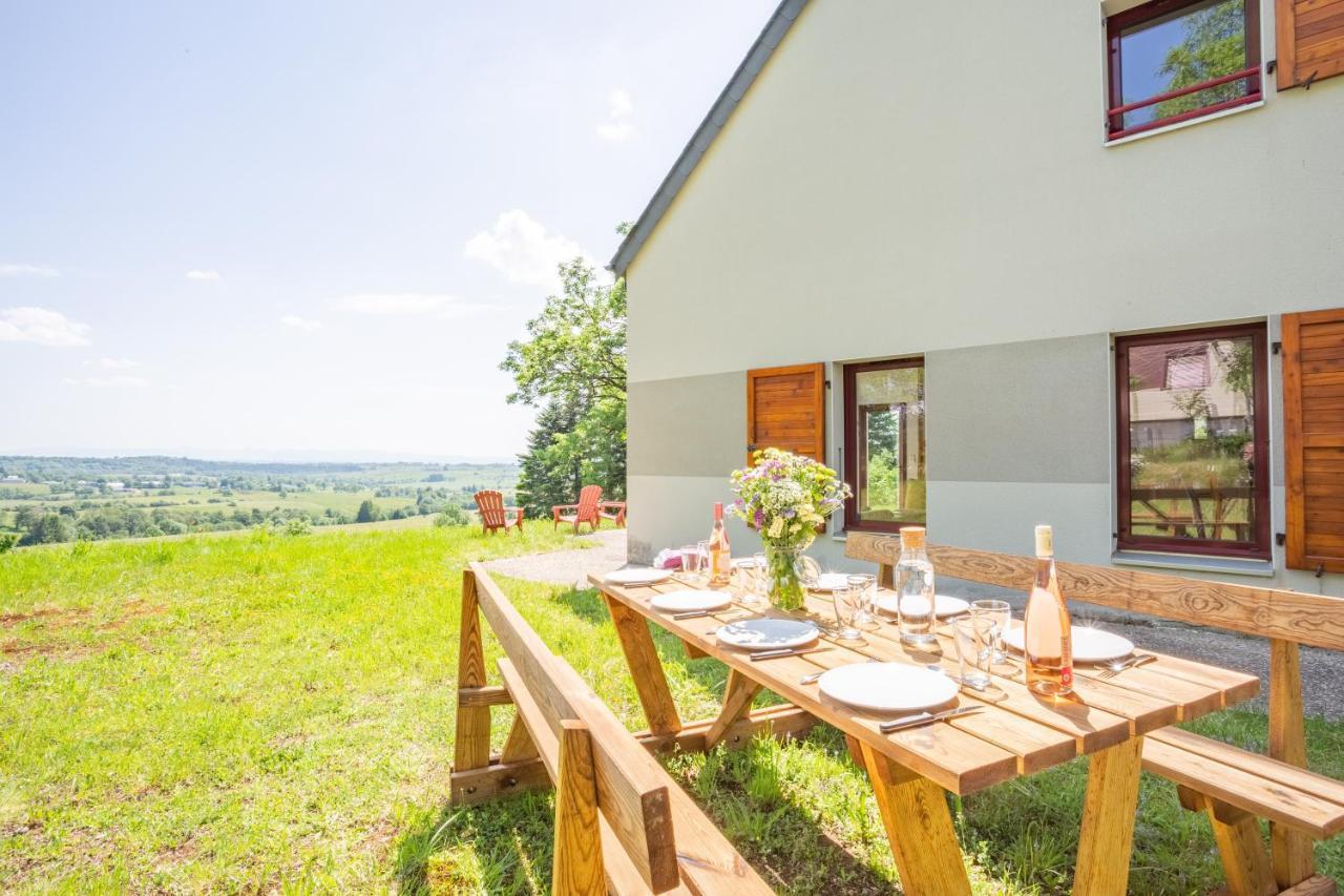 Le Pre Devant Nous Picherande Exterior photo